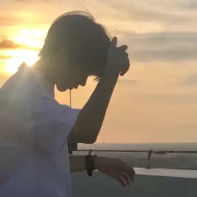 郝依霜